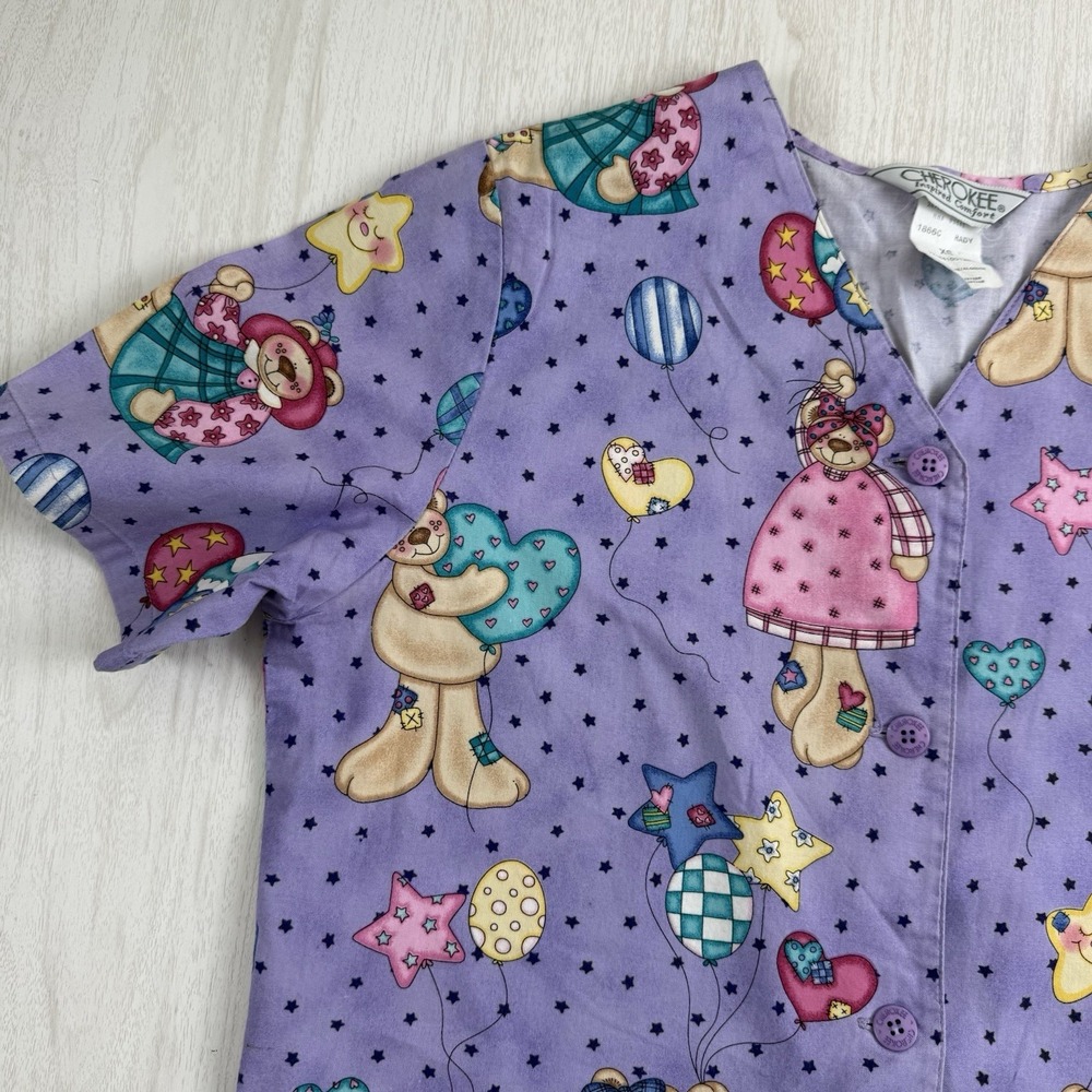Women's Scrub Top Extra Small Multicolor Purple 2-Pocket Whimsy Lori Gardner Y2K